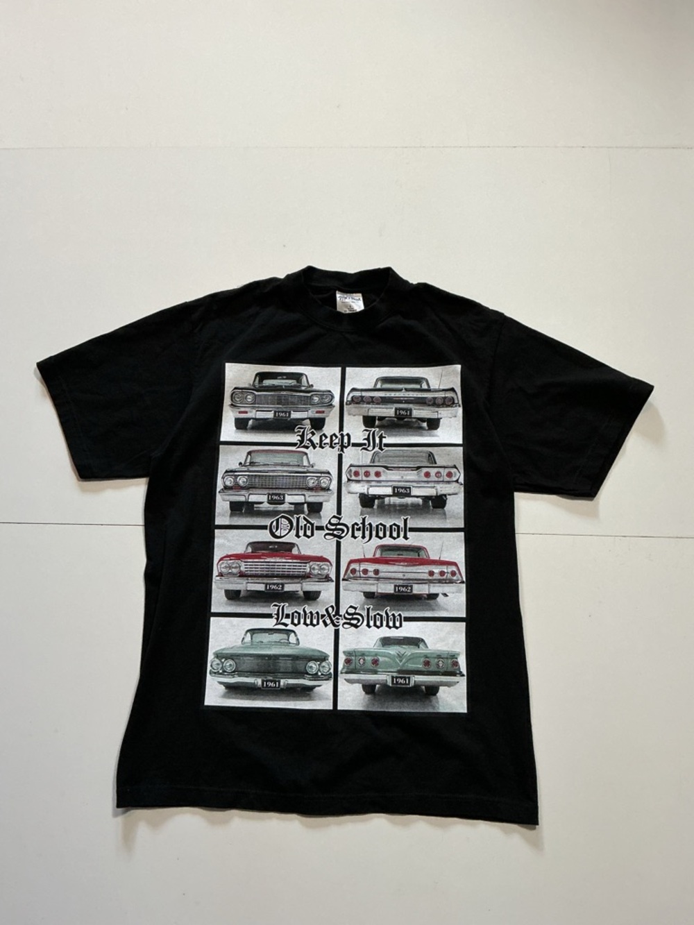 Chevy Impala Chevrolet Keep It Old School Low Slow Lowrider Cars Graphic T-Shirt